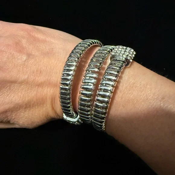 ✨RESTOCKED ✨Elegant Silver or Gold Wrap Bracelet - Picture 3 of 3